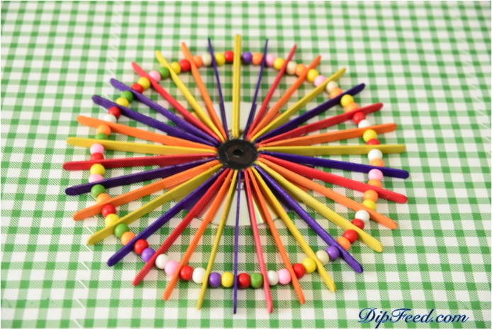 popsicle-stick-wall-clock-dip-feed-16