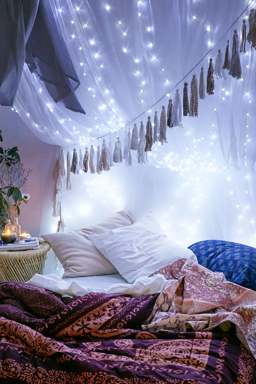 fairytale-lights-into-the-bedroom-dip-feed-4